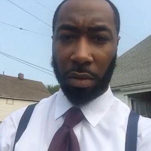 Meet your Posher, Travis